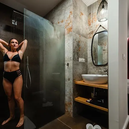 アパート Cserszegi Kockak