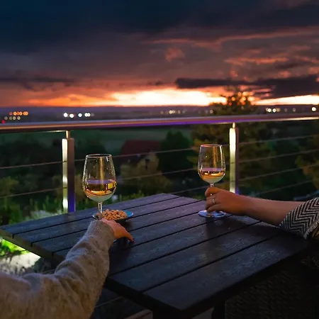 アパート Cserszegi Kockak