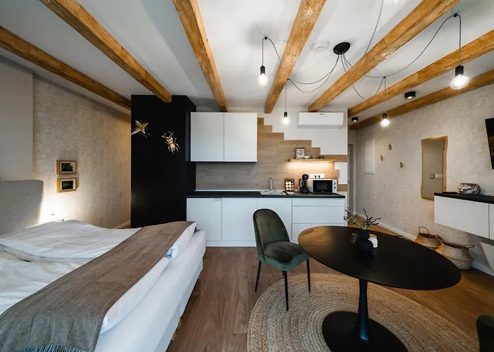 Cserszegi Kockak Apartment