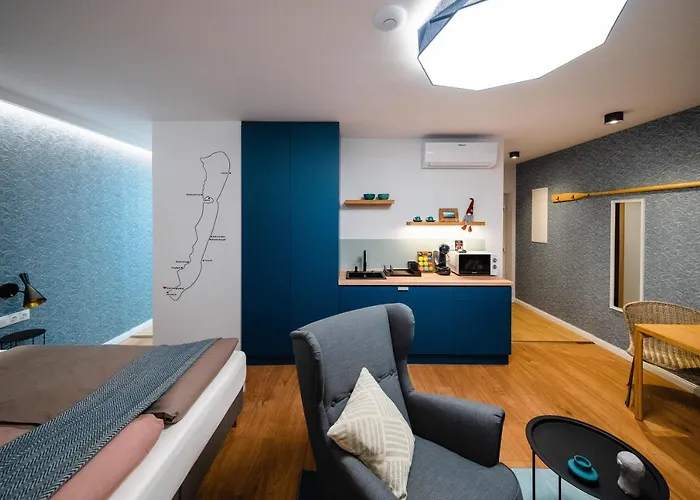 Cserszegi Kockak Apartment