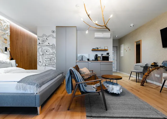 Cserszegi Kockak * צ'רסגטומאי